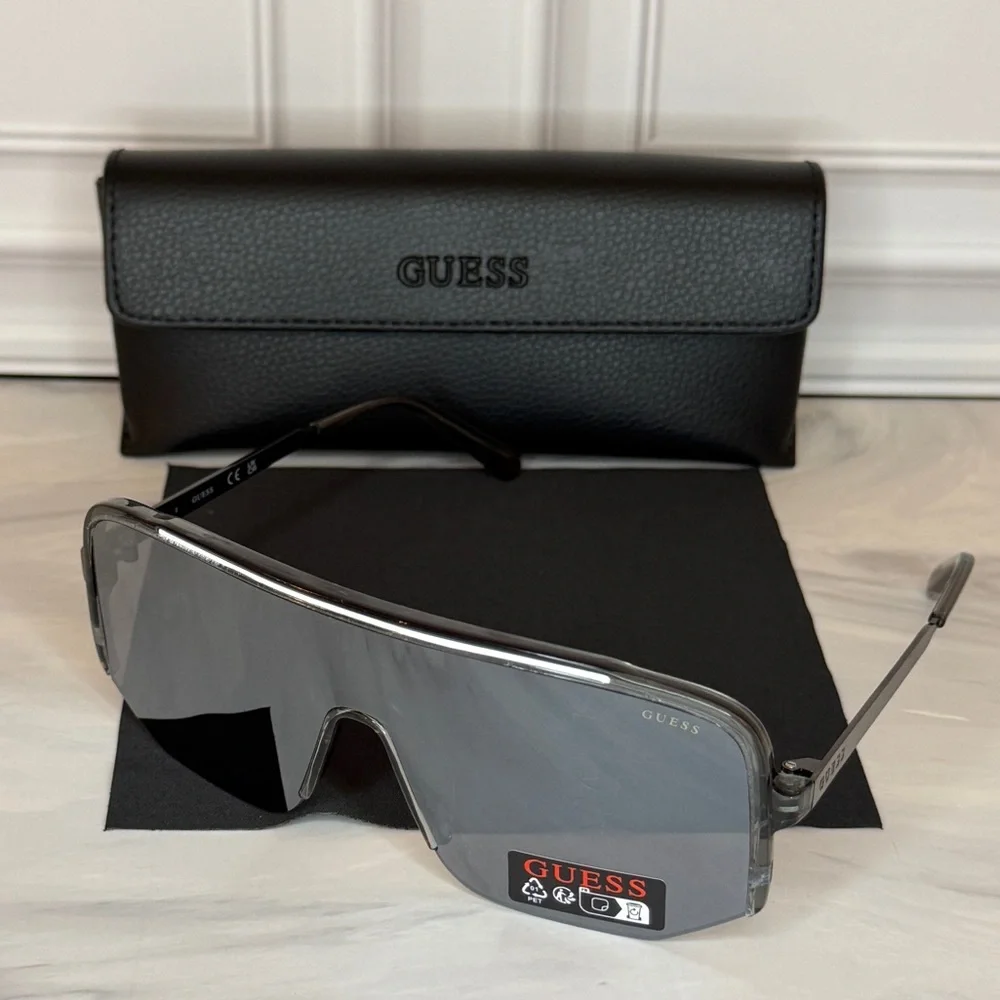 Guess Men’s Smoke/Black Shield Sunglasses | New
